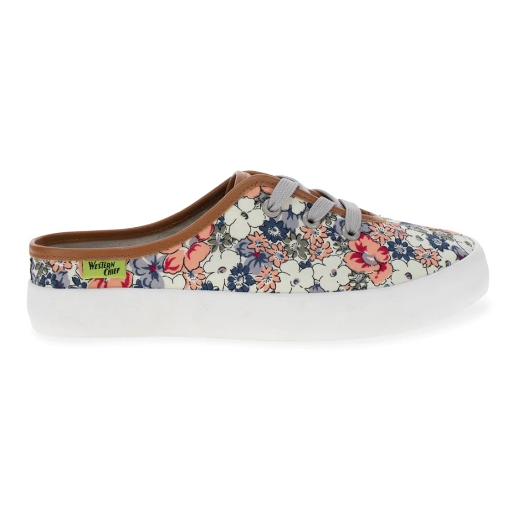 New WESTERN CHIEF Floret Annie Cream Floral Slide Mules Woman’s 7